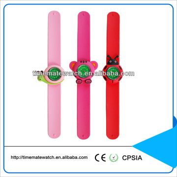 Promotion interchangeable silicone strap watch for kids