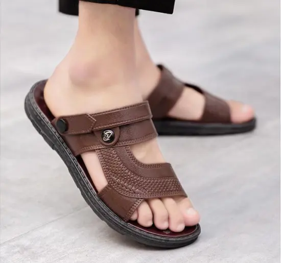 Wholesale Summer Sandals: Factory Prices on Non-Slip Outer Wear, Breathable Casual Beach Shoes for Men