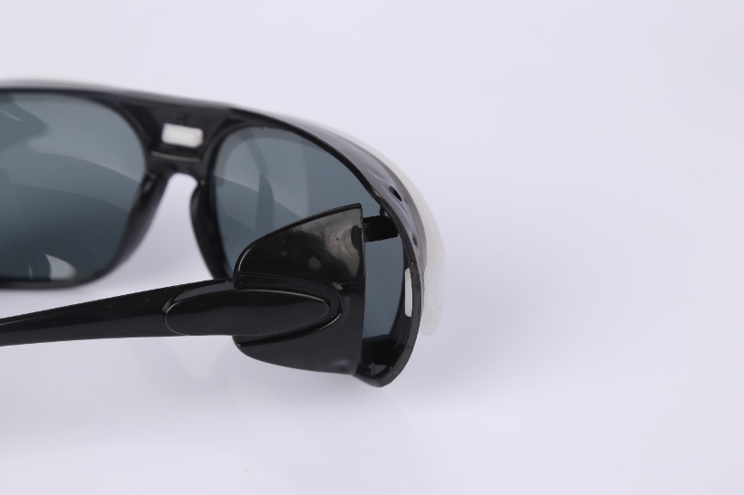 safety glass for welding