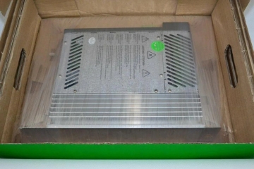 Schneider MC-4/11/01/400 PacDrive Servo Drive