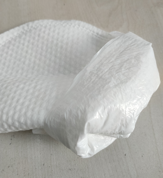 OEM Spunlace Nonwoven Washing glove with PE