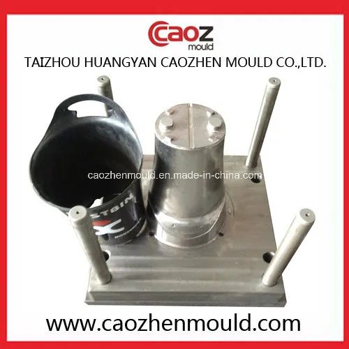 Plastic Injection Garbage Bin Mould in China