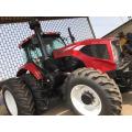 YTO LX2204 รถแทรกเตอร์ 220 แรงม้า 4WD