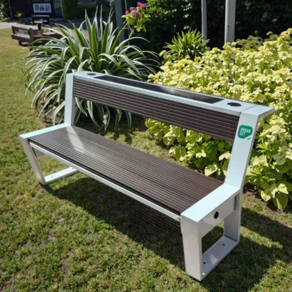 Energy Efficient Solar Bench with Charging Port