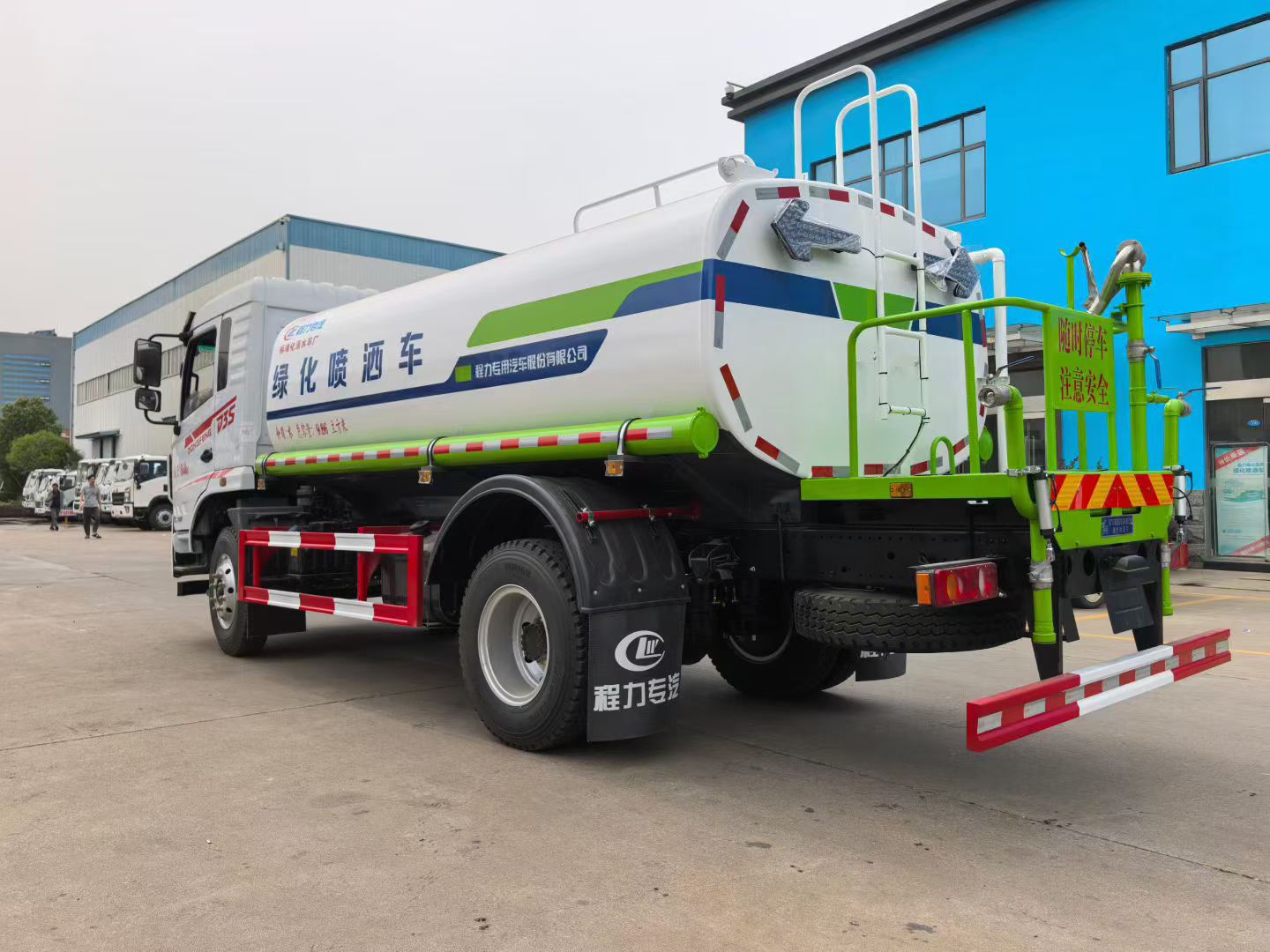 Greening Spraying Vehicle