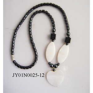 Hematite pearl Shell Necklace