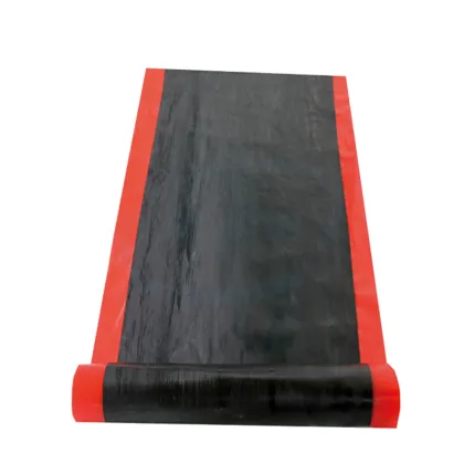 Intermediate rubber tie gum for conveyor belt splicing