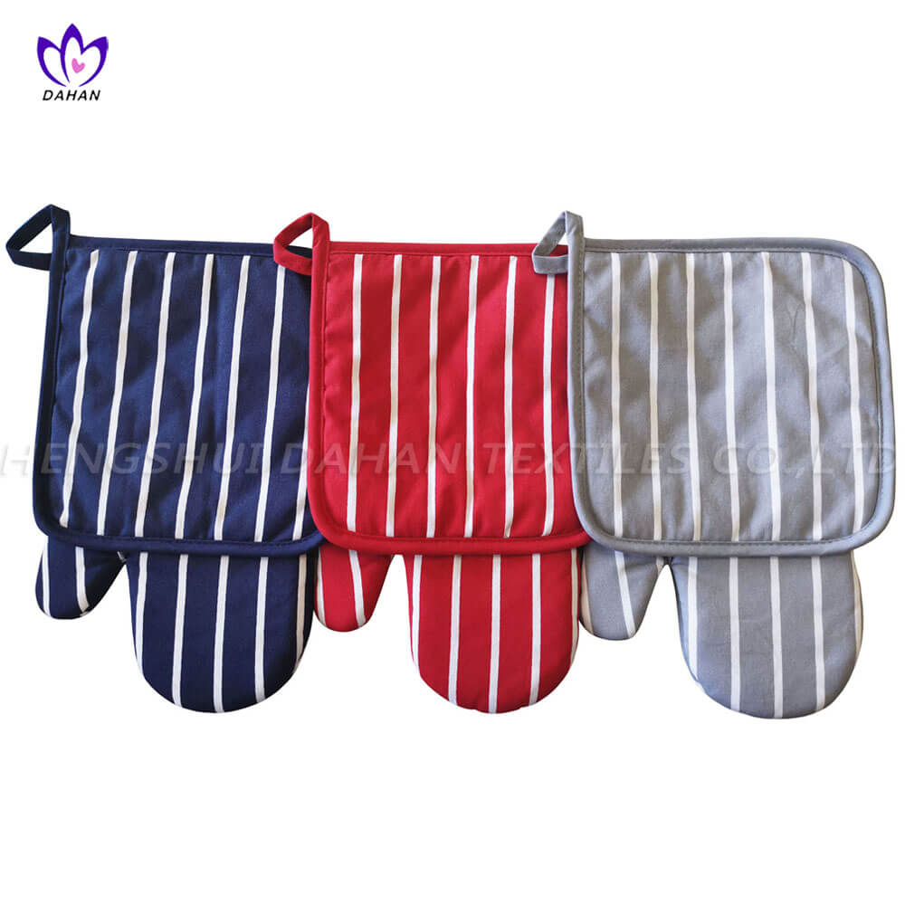 10491 Printing Apron Glove Pot Holder 3 Pack 1