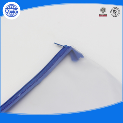 The custom clear PVC zipper bag