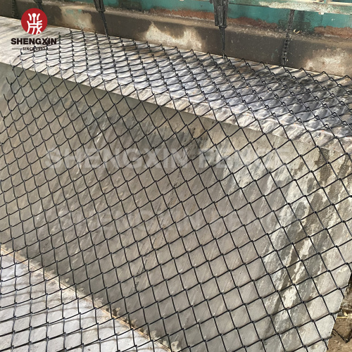 Chain Link Fence Galvanized Chain Link Fence In Steel Wire Mesh Factory