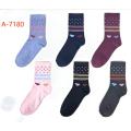 Custom-made casual women's cotton socks