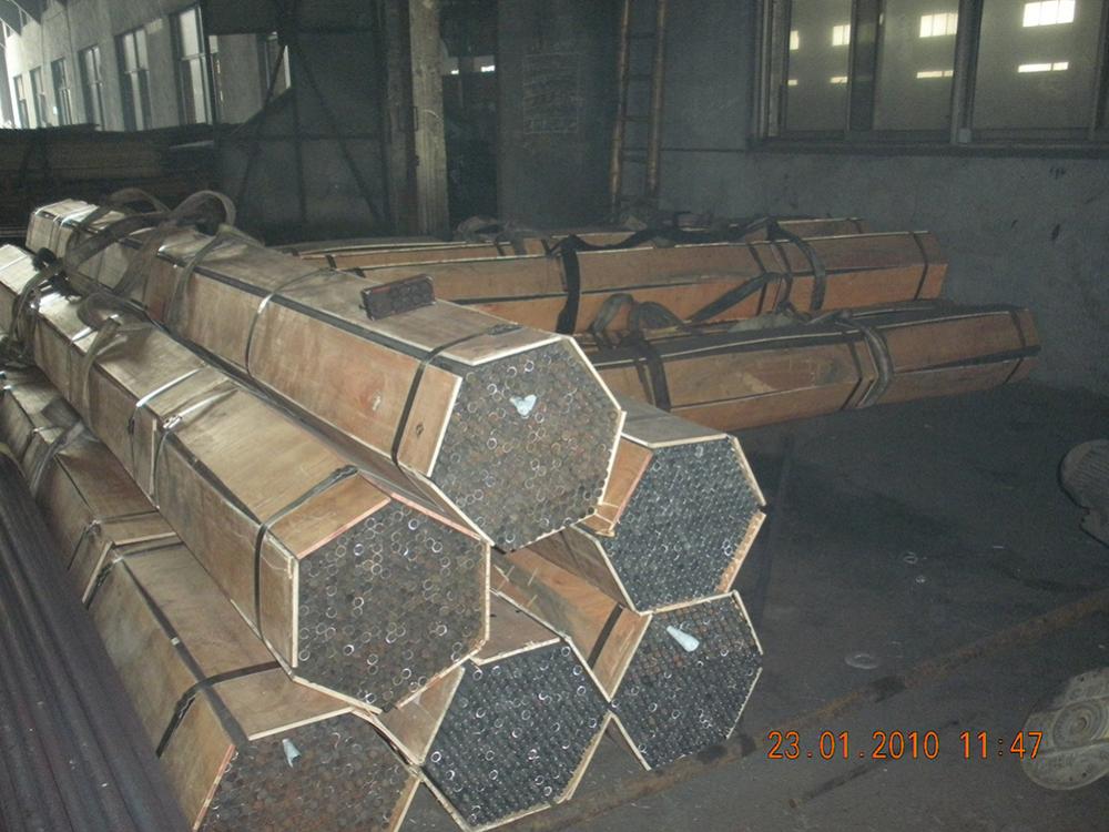 P5 seamless alloy steel tube for boiler