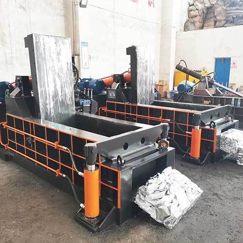 Baler a compensazione in metallo usato 100ton