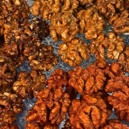 Assorted Flavor Walnuts with Seasoned Taste
