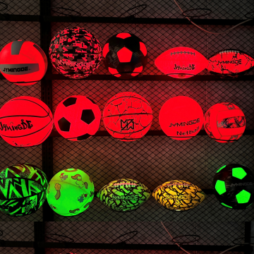 Palle sportive al bagliore ricaricabili personalizzabili basket luminoso