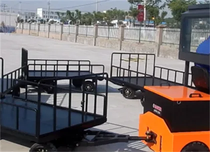 Mini Traction Flatbed Truck