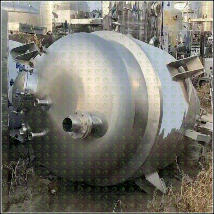 Efficient Square Vacuum Dryer