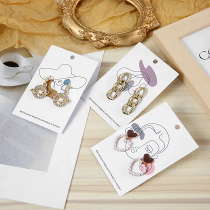 Custom Lovely Jewelry Display Packaging & Tags