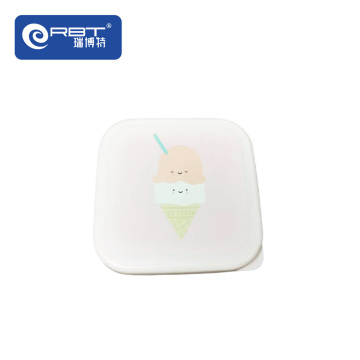 中サイズの子供用プラスチックランチボックス