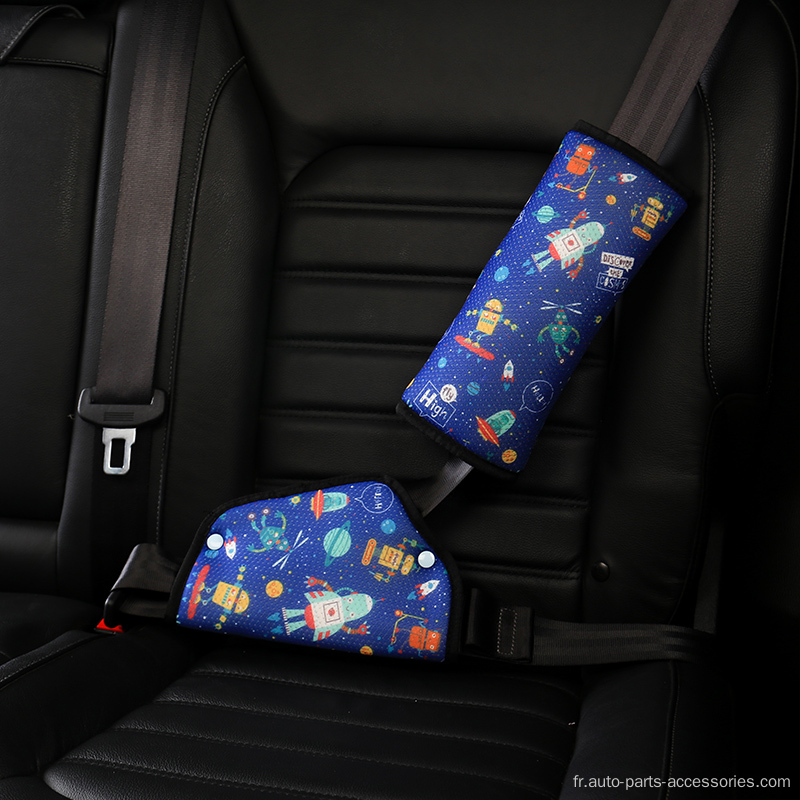 Ajustement de la ceinture de sécurité de voiture Protector pour les enfants