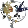 Elegante decorazione da parete floreale in lamiera stagnata con design di colibrì