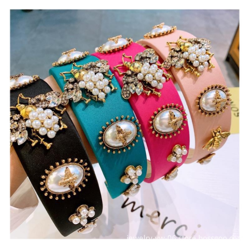 Sparkling Luxury: Exclusive Crystal and Gemstone Headbands for Women