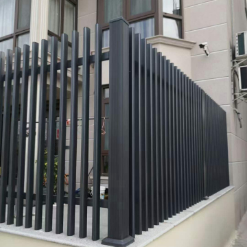 Chinese-Style Iron Privacy Fence Designs: Black Aluminum Outdoor Garden Wall Decor
