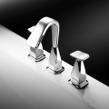 Shakespeara 3-Hole Mixer Basin