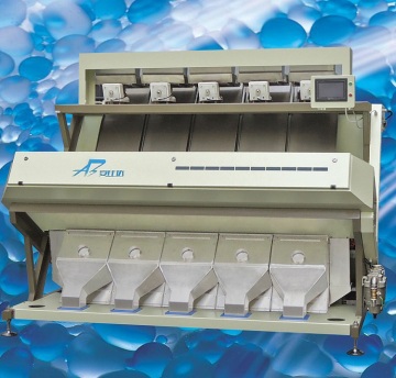 Optical sorting machine with high performance
