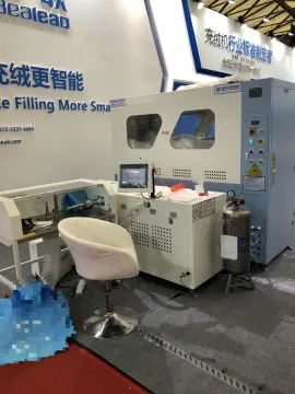 Single Head Down Stuffing Machine