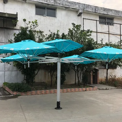 Customized Stylish 5-Head Patio Umbrella for Coffee Shops