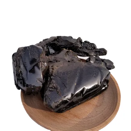 Discover the Benefits of Organic Solid Propolis: A Refined Natural Bee Propolis Resource