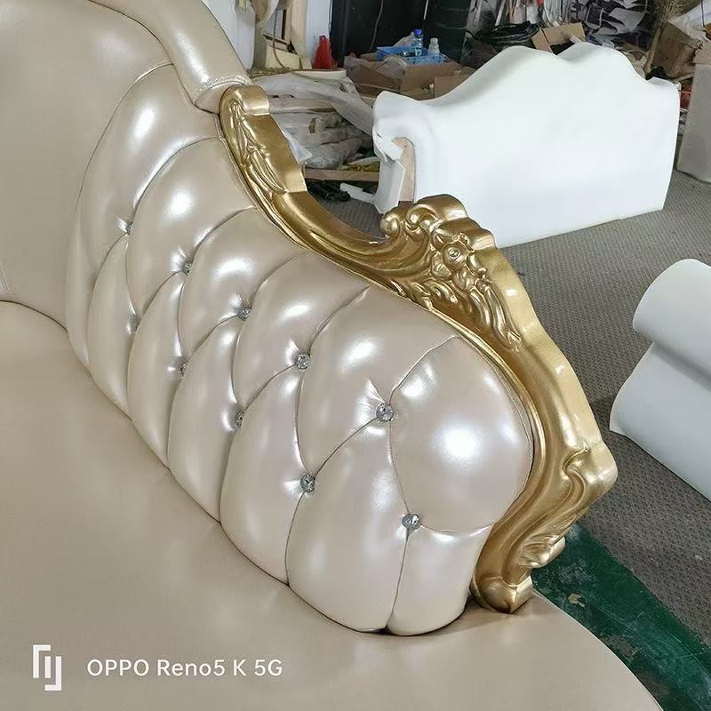 Luxury European-Style Sofa with Classic Design