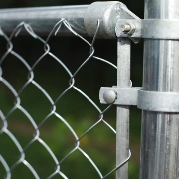 Hot Sale Customized Galvanized Steel Chain Link Fence