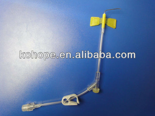 huber needle with injection port