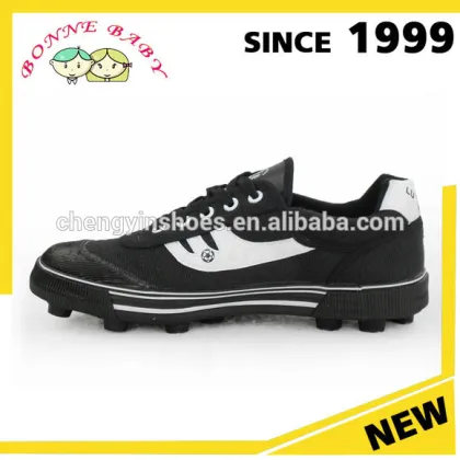 china wholesale Breathable fabric lining boys cheap make running soccer canvas shoes