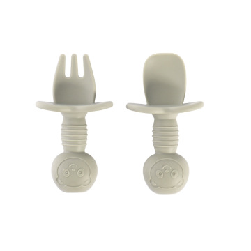 Anti-Choke-Set aus Babylöffel und Gabel aus Silikon