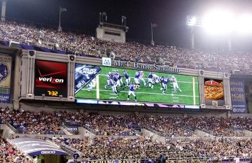 P6 / P12 True Color Stadium Led Display Advertising Waterproof High Contrast Ratio 4000:1