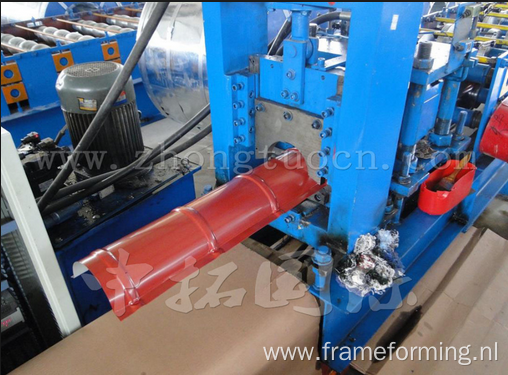 Metal ridge cap roll forming machine