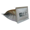 Envasado de granos de café con fondo de caja compostable con válvula