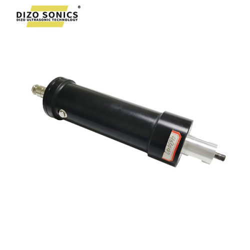 Ultrasonic Spot Welder For Non-Woven hand-held ultrasonic spot welding machine Supplier