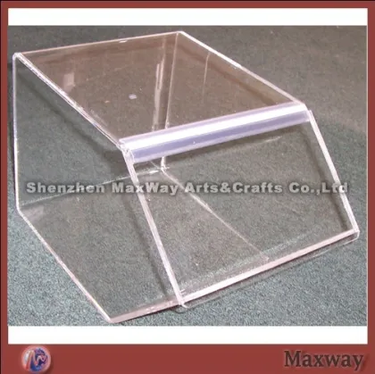 Big Space Polishing Surface Acrylic Candy Box