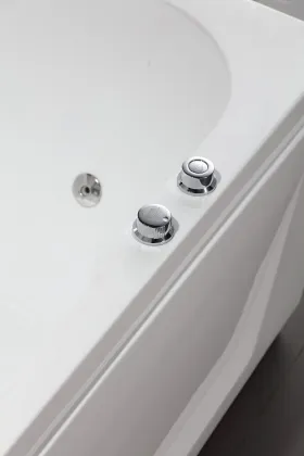 Oxygen Infused Water Acryli Cheap Massage SPA Bathtub Corner Design