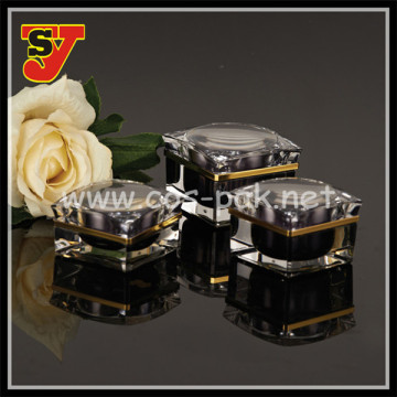 Cosmetic Container Manufacturer