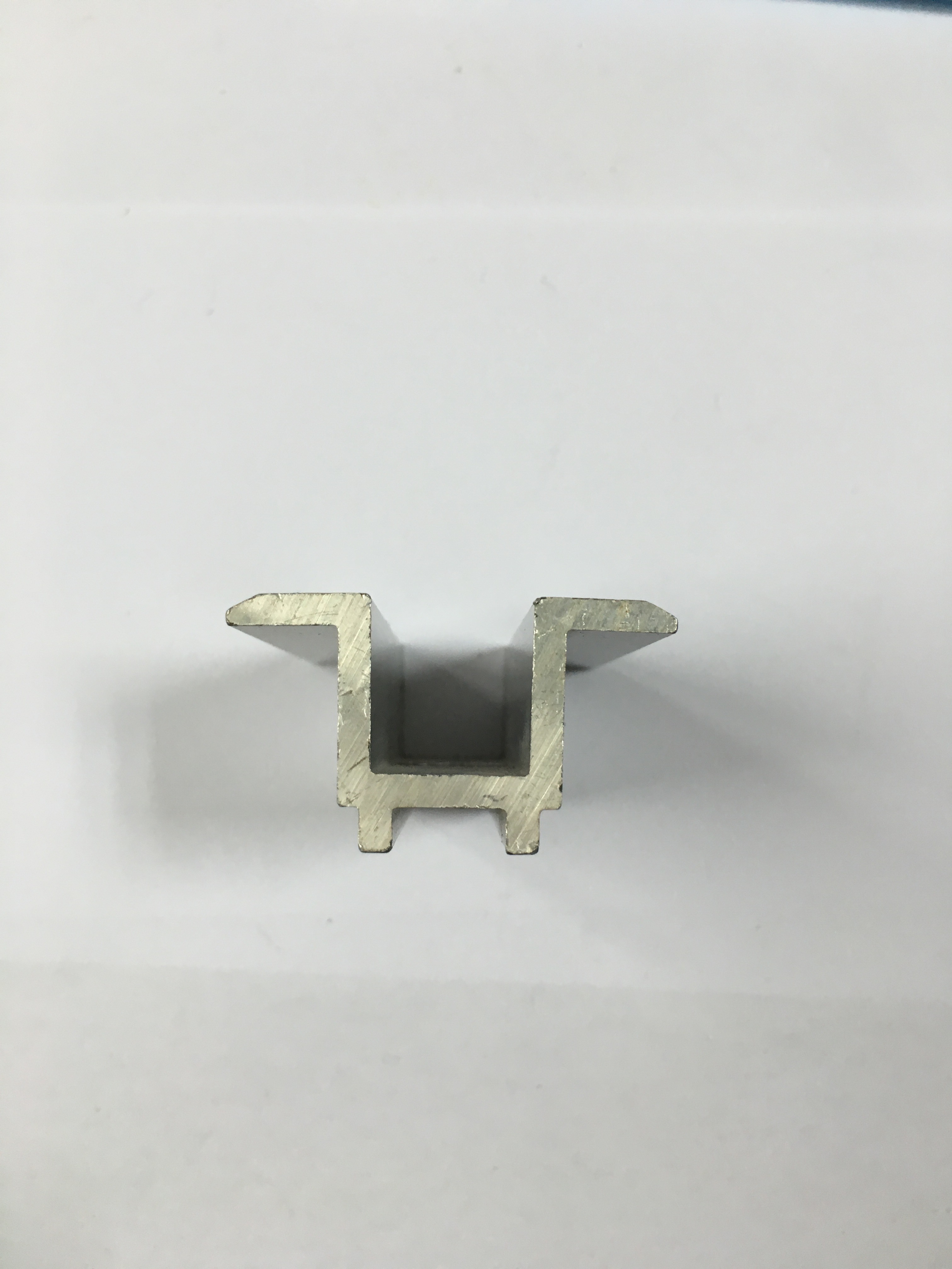 Aluminum Mid Clamps for Solar mounting system