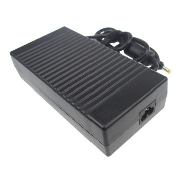 ACER 19V 7.9A 150w stationär nätadapter