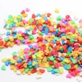 Vente en gros Mini Mix Couleurs Coeur Tranches D&#39;argile Polymère Doux 5mm 500g / Sac Kawaii Téléphone Cas Remplisseurs Nail Autocollant Perle