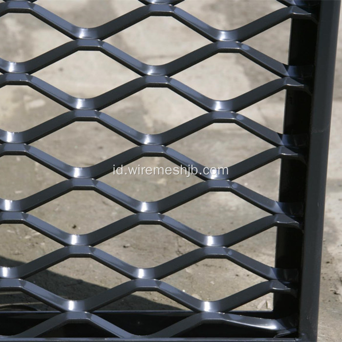 Galvanized Expanded Metal Mesh Fence Netting