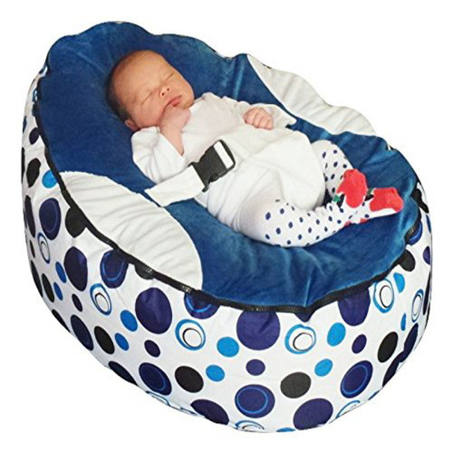 Beg tidur tidur bayi yang baru lahir tanpa mengisi