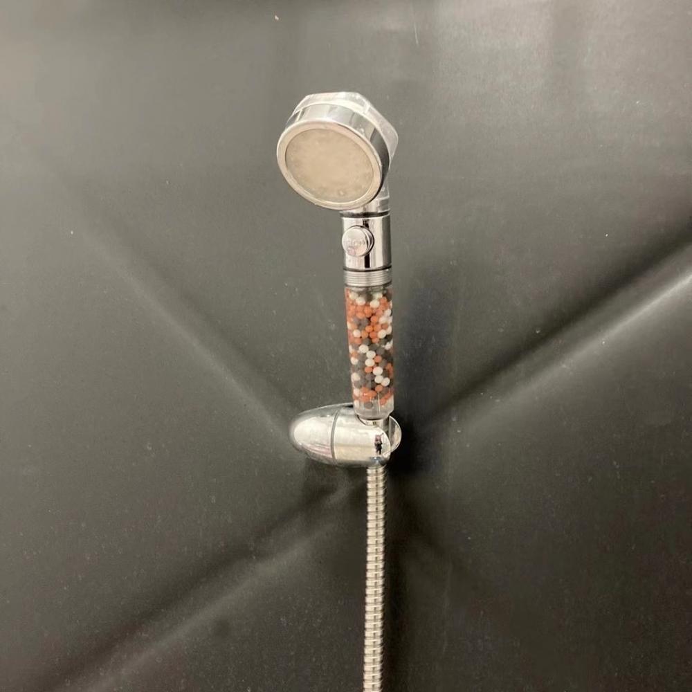 베스트셀러 upc는 목욕탕을 위해 통제되는 온도를 가진 손 여과기 샤워 꼭지를지도했습니다